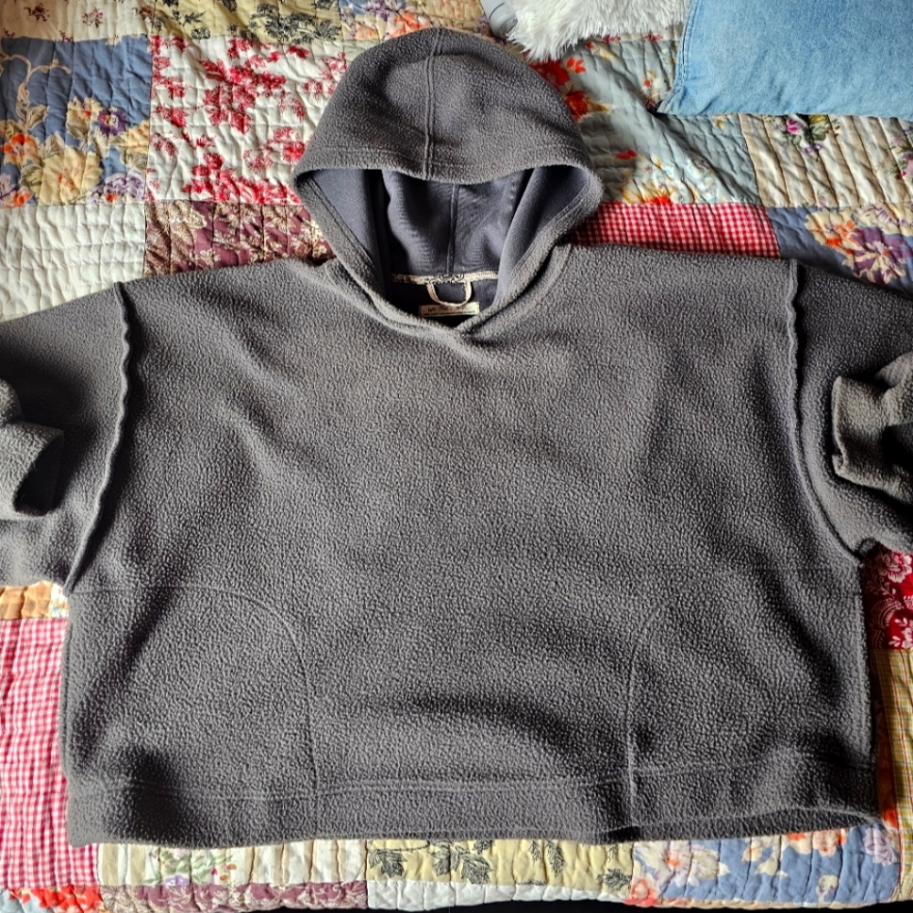 Free People- Gray Hooded Fleece Sweatshirt